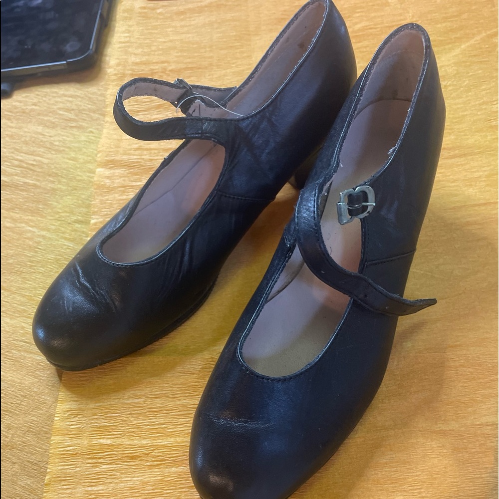 dancing shoes
